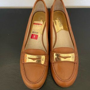 50% OFF SALE!!! MICHAEL KORS Brown Leather Loafers with Gold Detailing